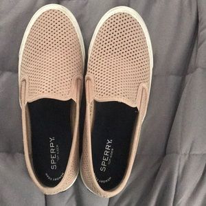 Sperry slip on shoe